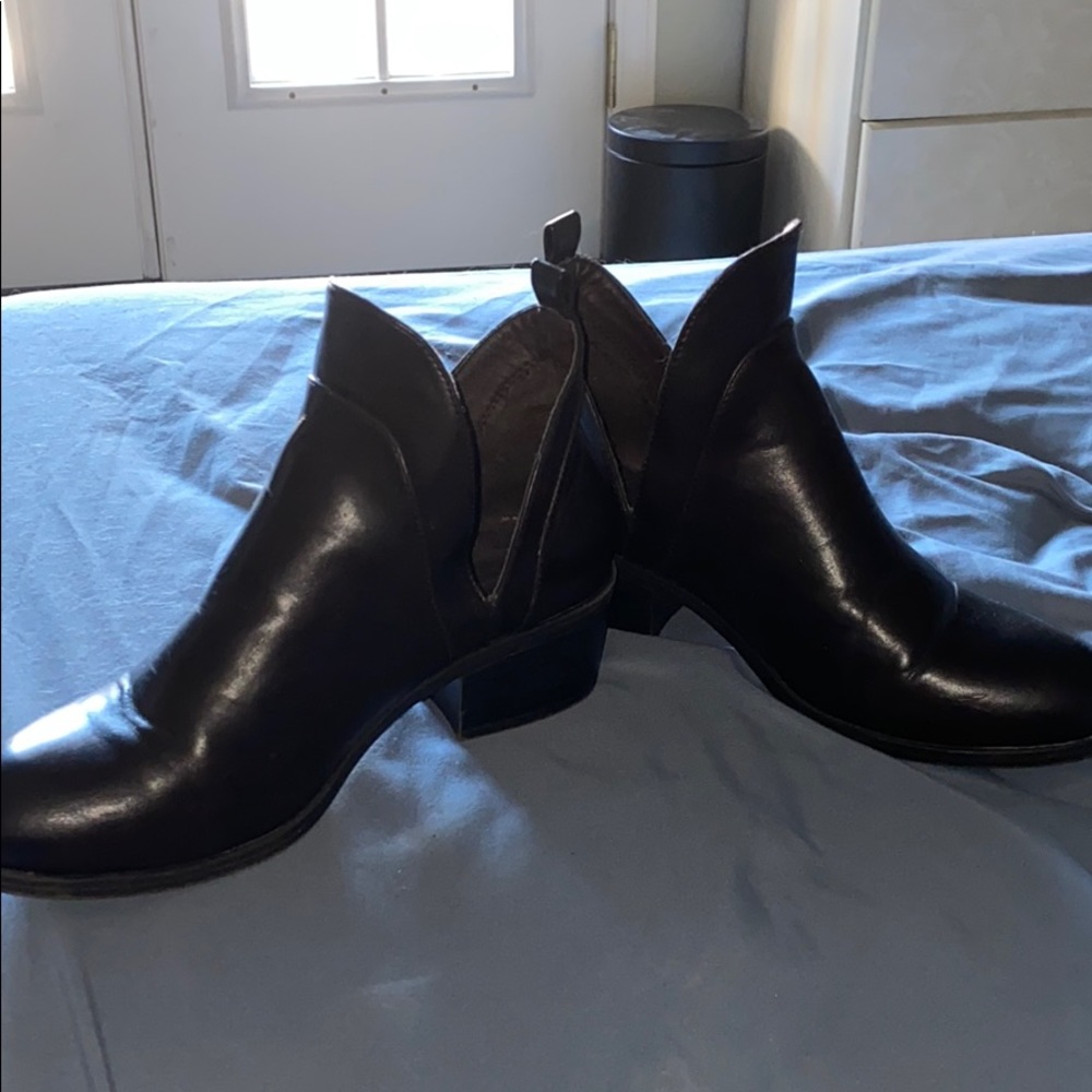 Women booties